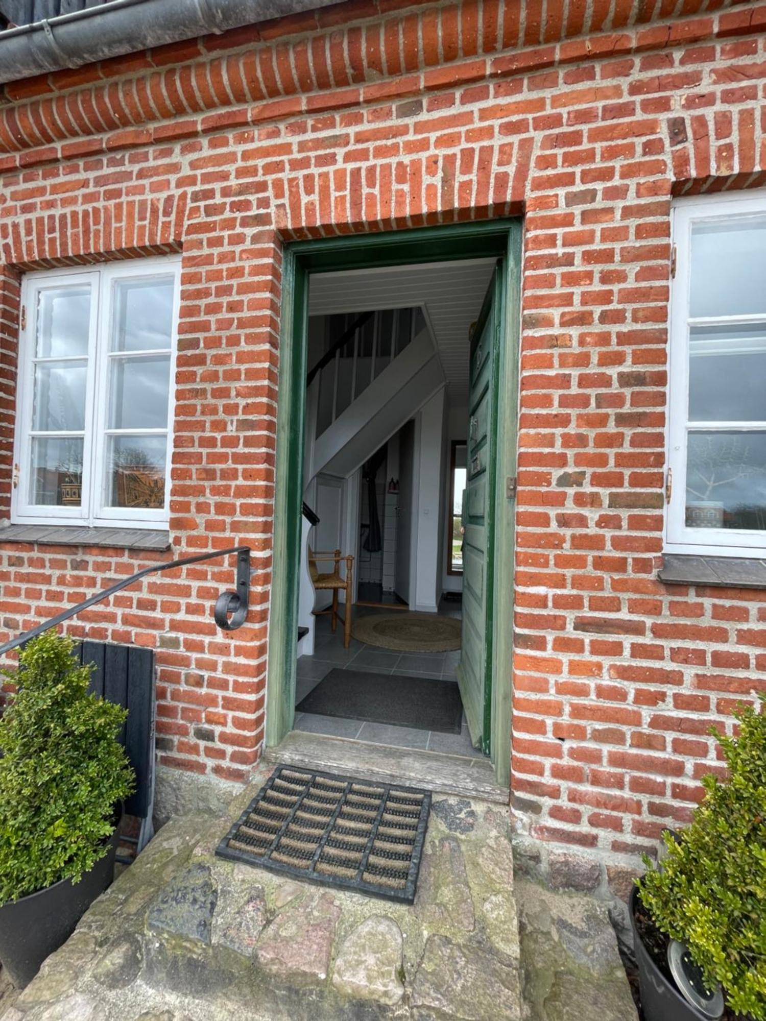 Restaurant Saelhunden Panzió Ribe Kültér fotó